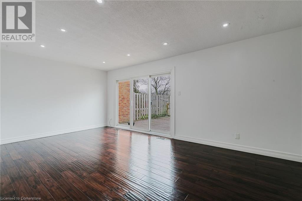Property at 403 KEATS Way Unit# 6 image 4