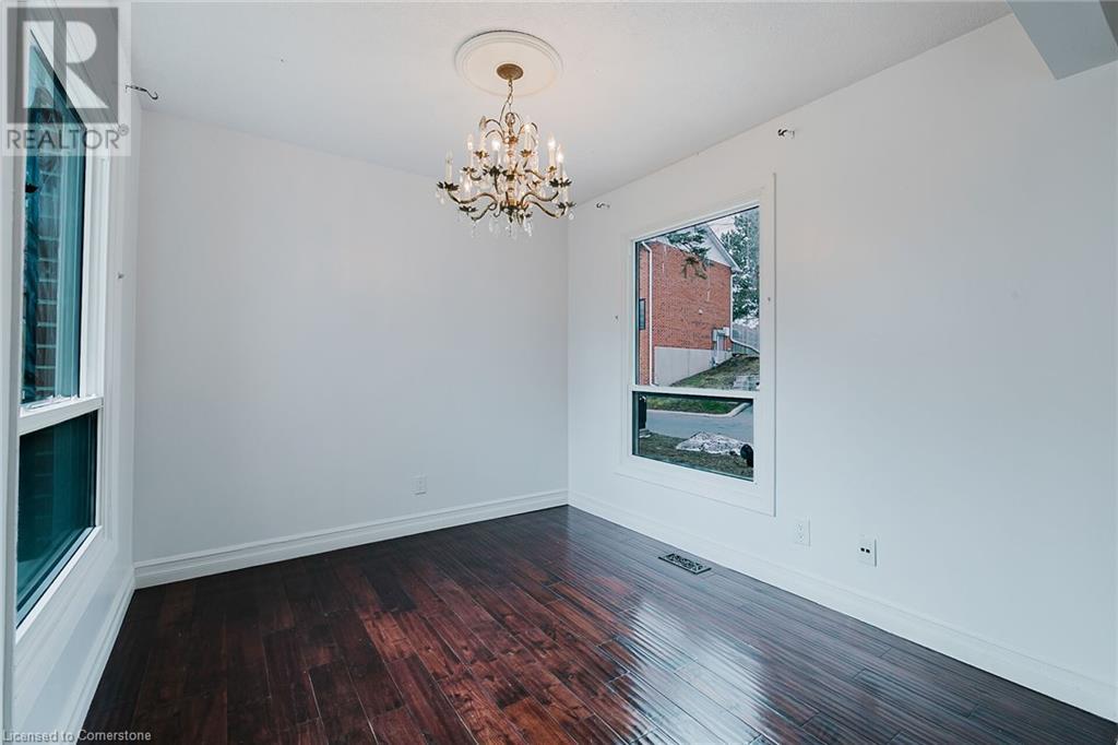 403 Keats Way Unit# 6, Waterloo, Ontario  N2L 5S7 - Photo 8 - 40711051