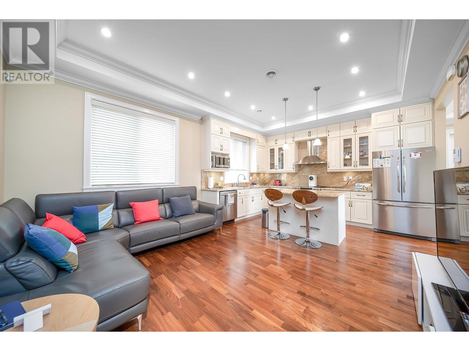 4319 Greta Street, Burnaby, British Columbia  V5J 1N9 - Photo 12 - R2982185