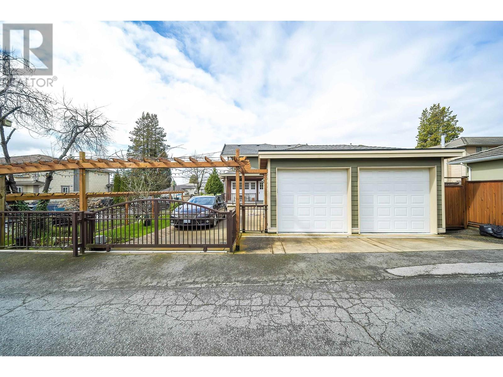 4319 Greta Street, Burnaby, British Columbia  V5J 1N9 - Photo 34 - R2982185