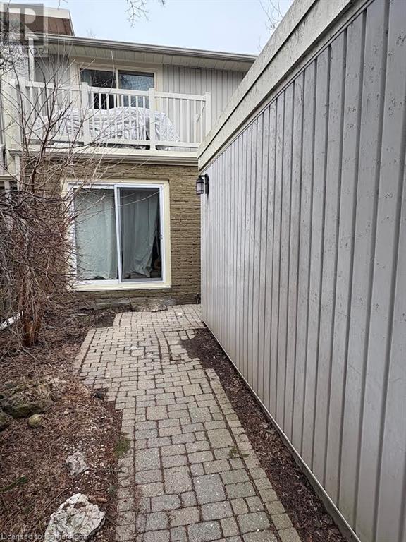 Property at 27 WILSONVIEW Avenue Unit# 4 image 4