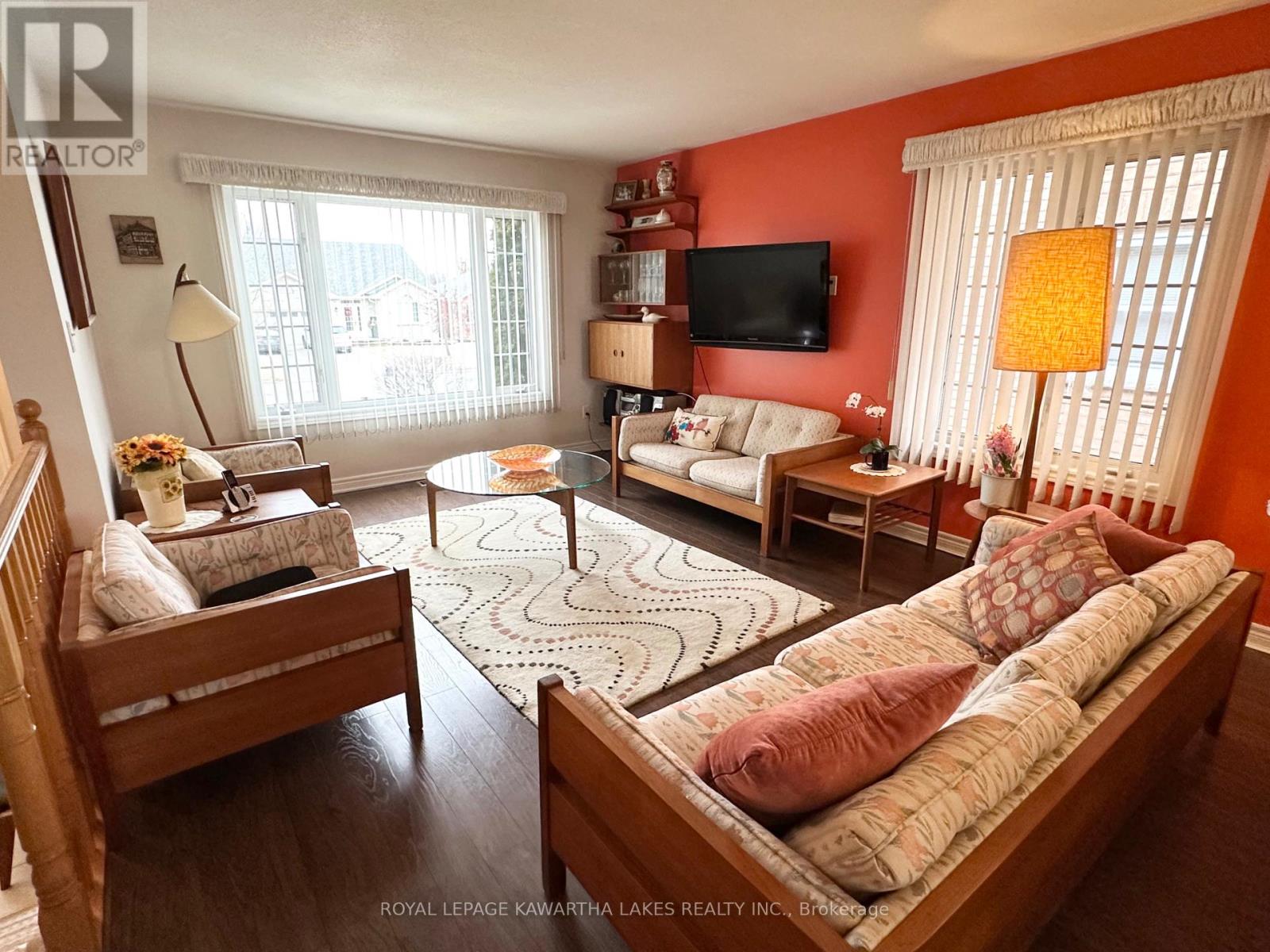 Property at 20 DORMER ROAD image 4