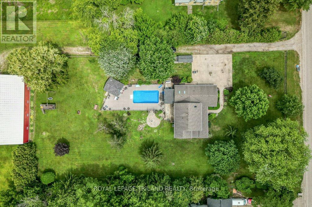 24920 Marsh Line, West Elgin, Ontario  N0L 2P0 - Photo 14 - X12048129