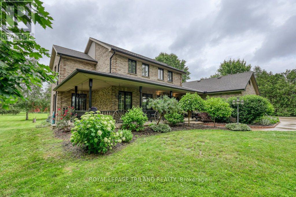 24920 Marsh Line, West Elgin, Ontario  N0L 2P0 - Photo 2 - X12048129