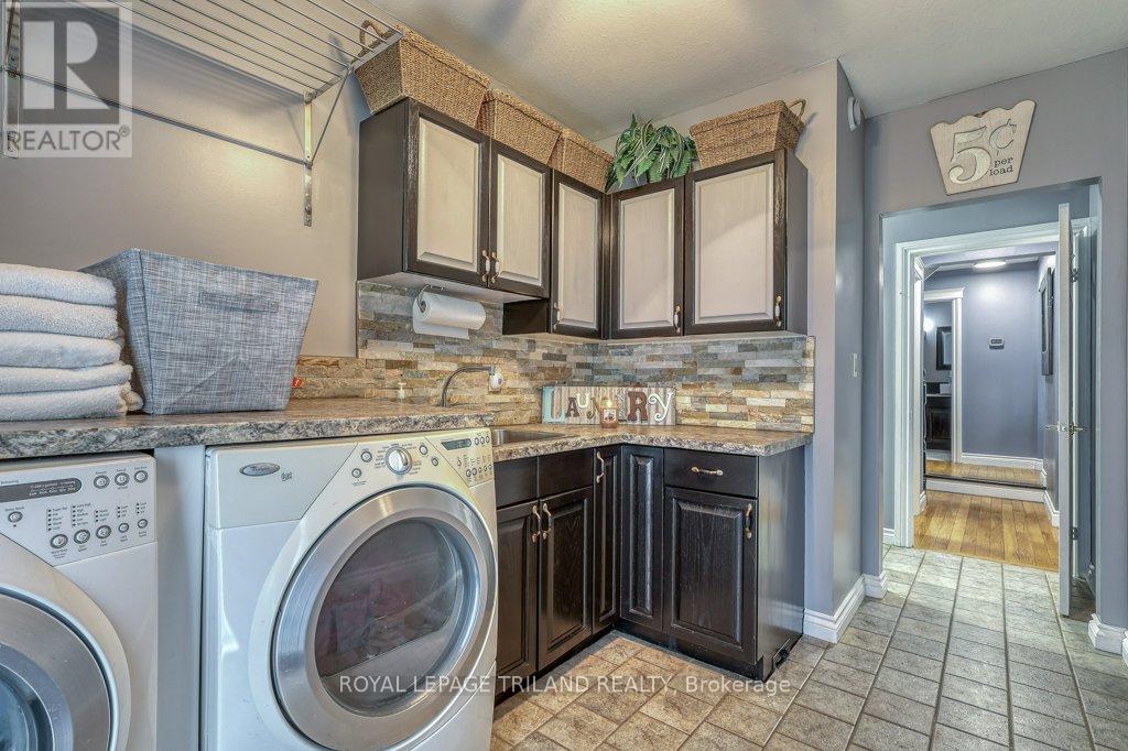 24920 Marsh Line, West Elgin, Ontario  N0L 2P0 - Photo 22 - X12048129