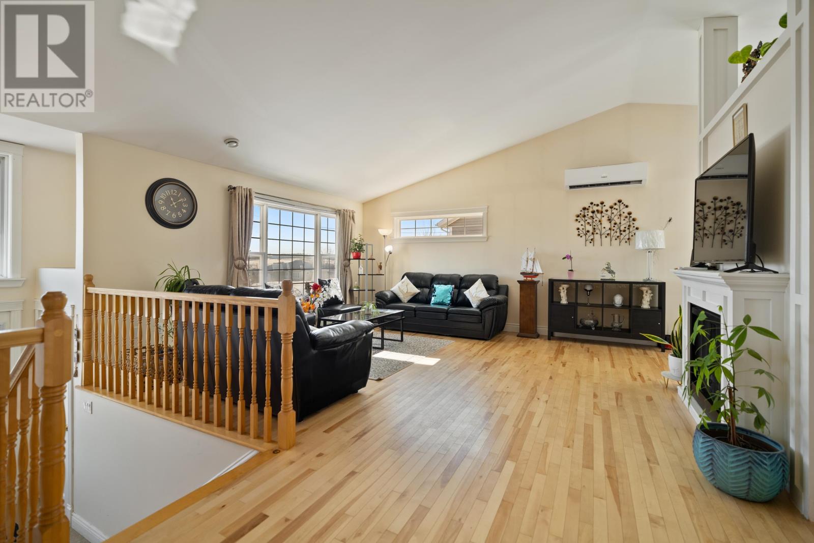 Property at 48 Picton Beete Crescent image 5
