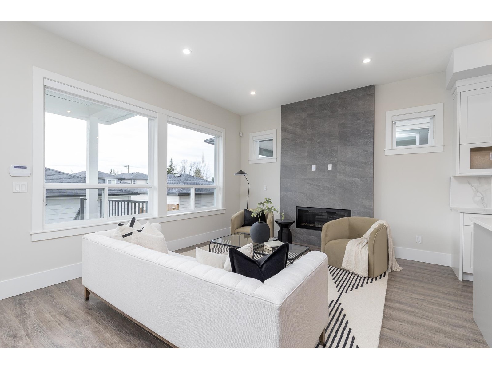 16742 20a Avenue, Surrey, British Columbia  V3Z 1J4 - Photo 15 - R2981995