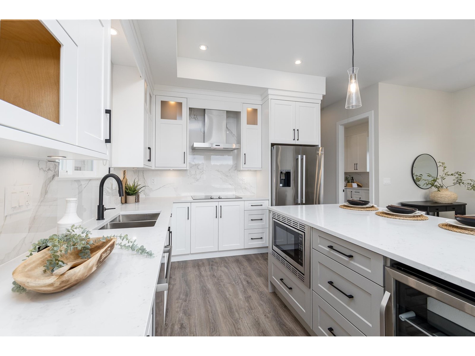 16742 20a Avenue, Surrey, British Columbia  V3Z 1J4 - Photo 8 - R2981995