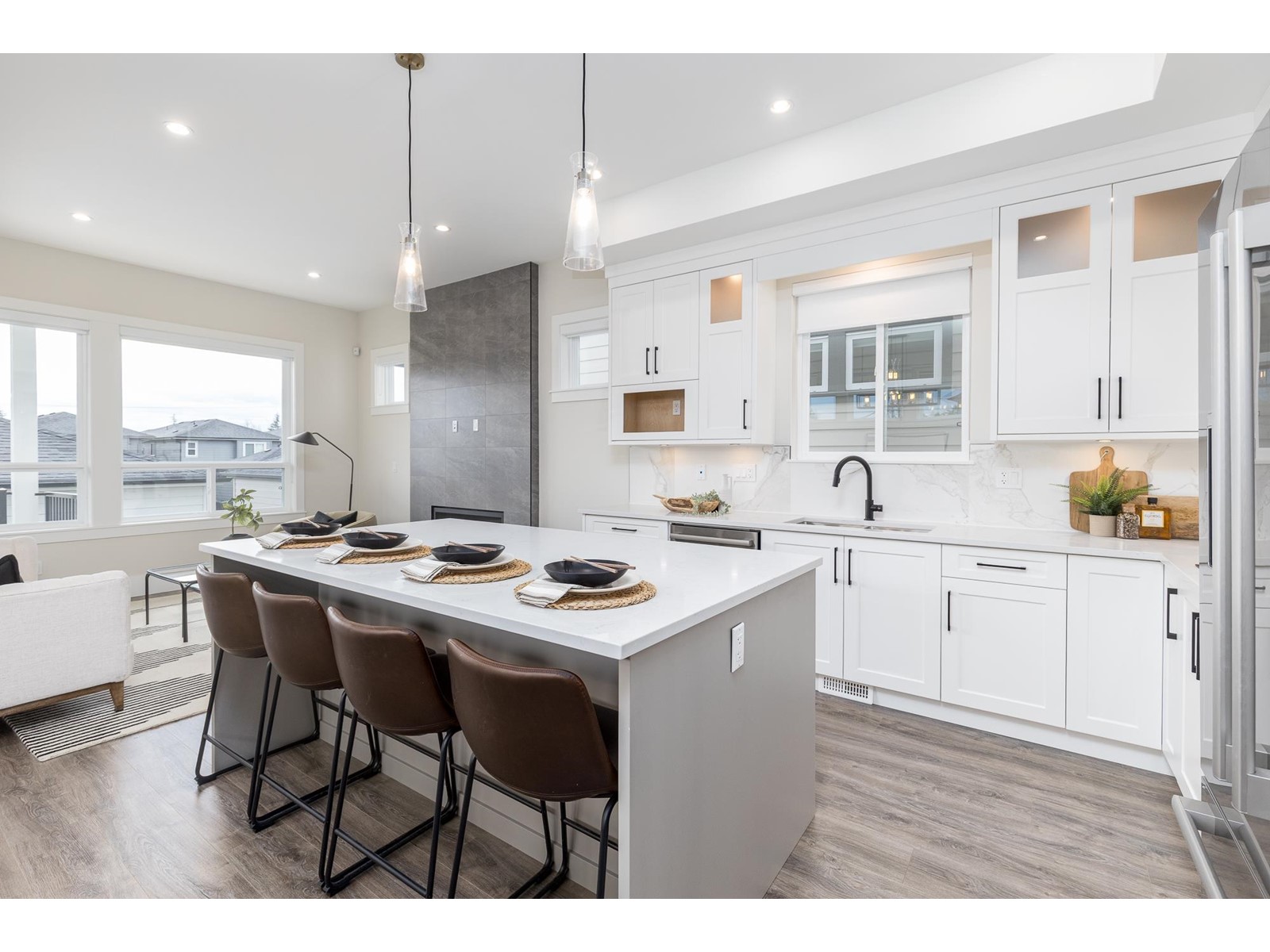 16742 20a Avenue, Surrey, British Columbia  V3Z 1J4 - Photo 6 - R2981995