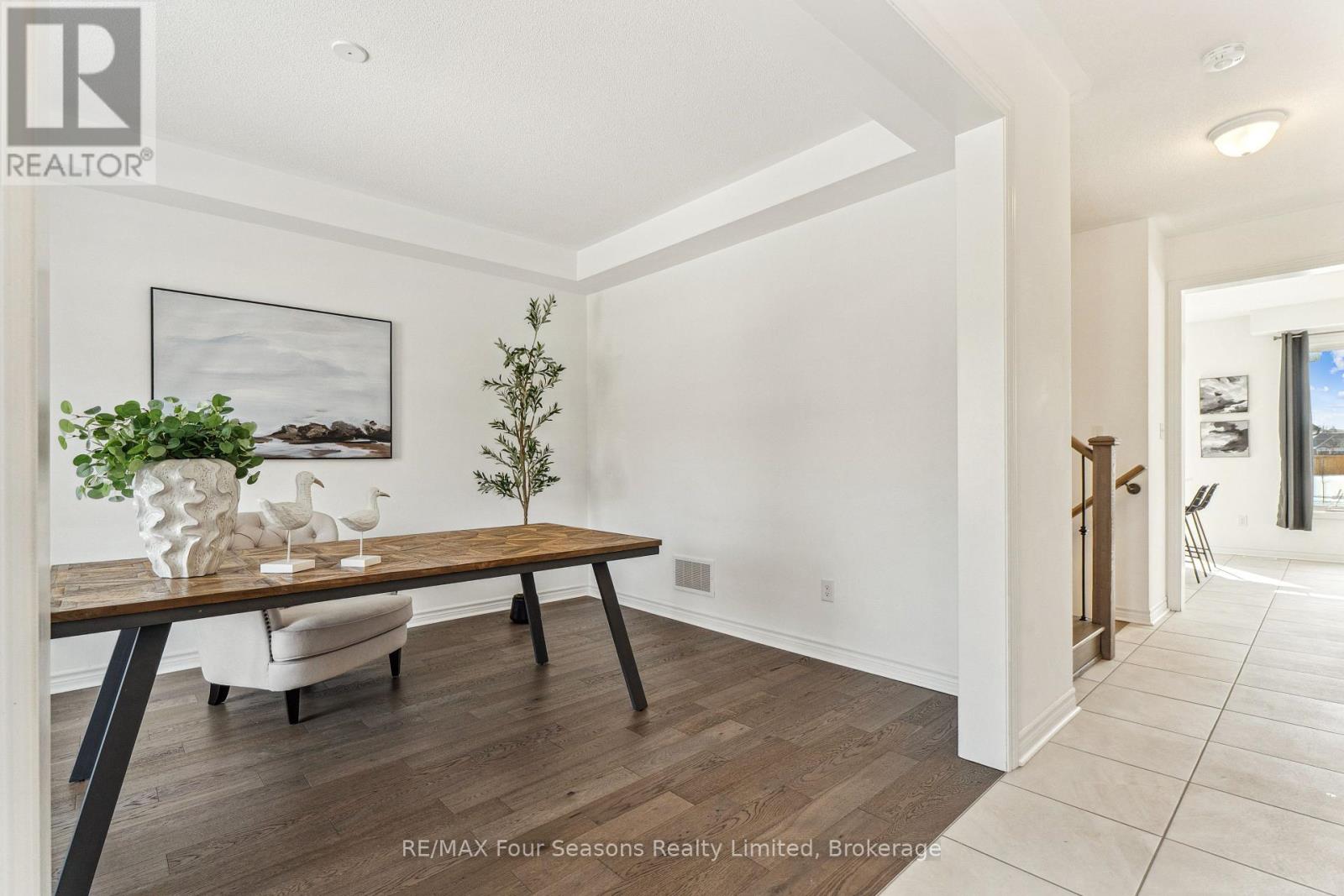 12 Mclean Avenue, Collingwood, Ontario  L9Y 3V2 - Photo 7 - S12048038