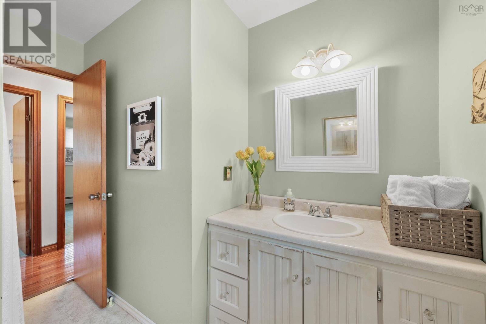 8 Nappan Drive, Lower Sackville, Nova Scotia  B4C 2E2 - Photo 21 - 202505153