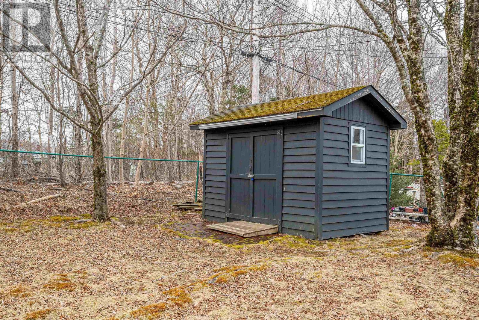 8 Nappan Drive, Lower Sackville, Nova Scotia  B4C 2E2 - Photo 35 - 202505153