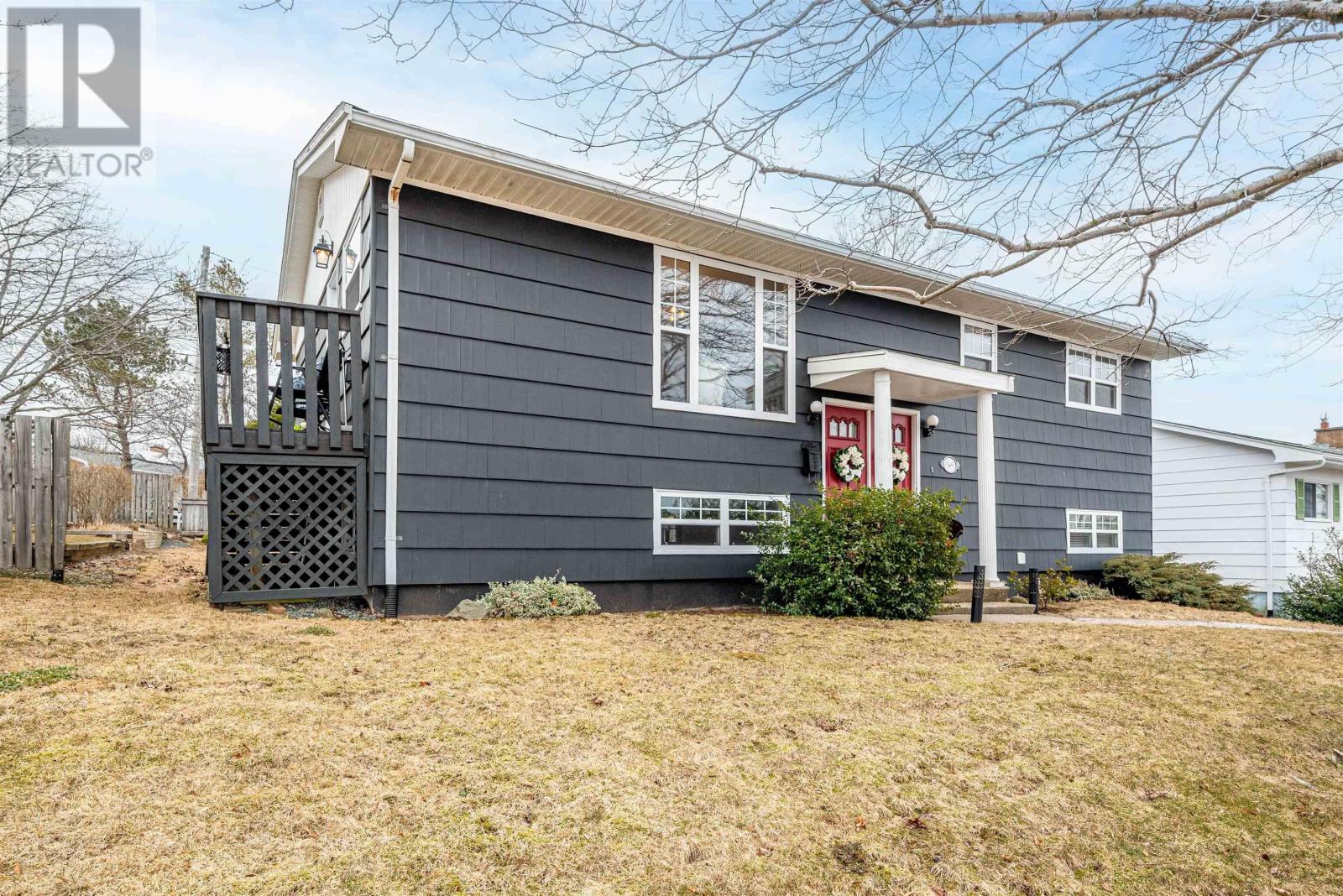 8 Nappan Drive, Lower Sackville, Nova Scotia  B4C 2E2 - Photo 4 - 202505153