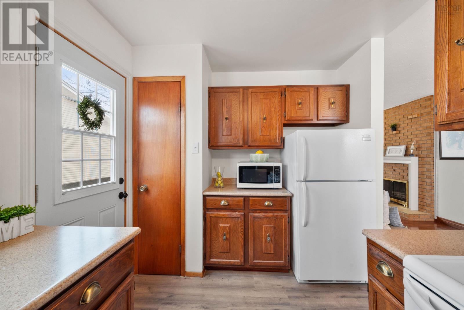 8 Nappan Drive, Lower Sackville, Nova Scotia  B4C 2E2 - Photo 8 - 202505153