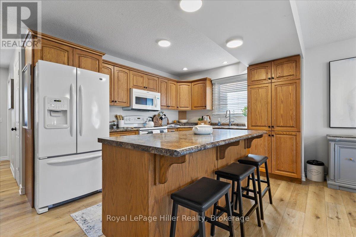 187 Southvale Road, St. Marys, Ontario  N4X 1E9 - Photo 11 - X12048063