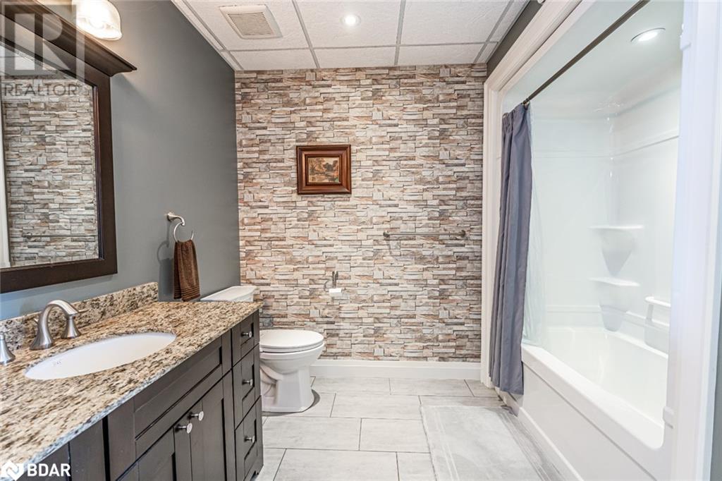 3237 Brennan Line, Severn, Ontario  L3V 0W2 - Photo 18 - 40711502