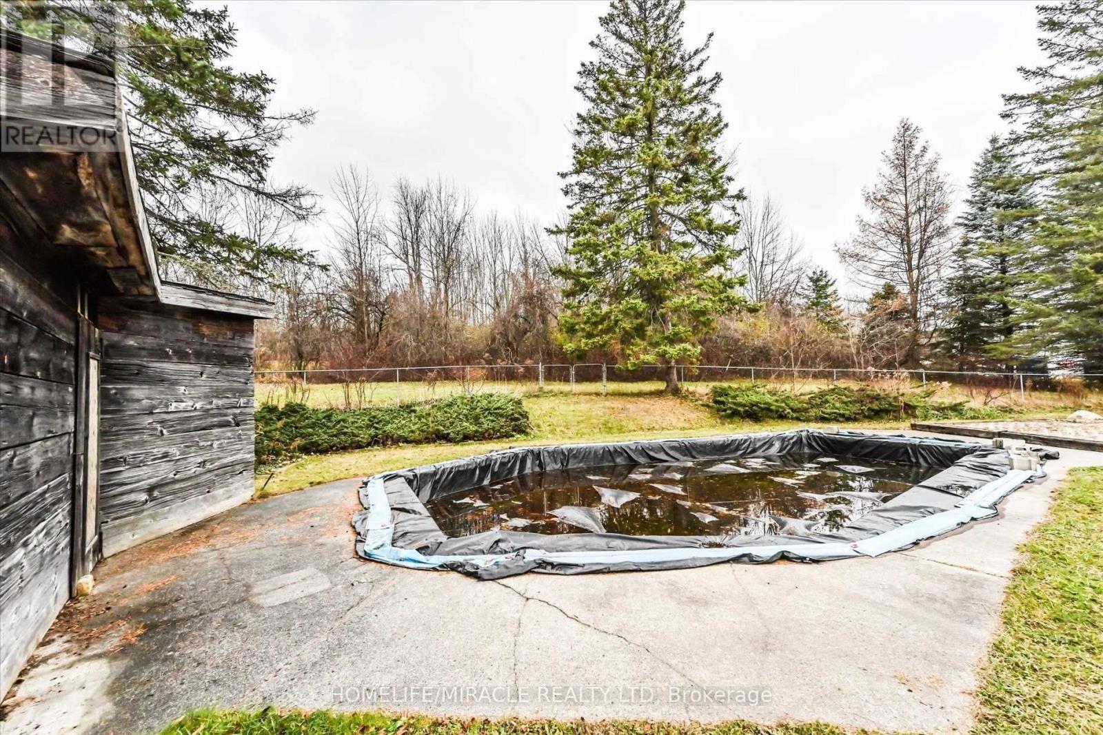 2216 Olde Base Line Road, Caledon, Ontario  L7C 0J3 - Photo 14 - W12048012