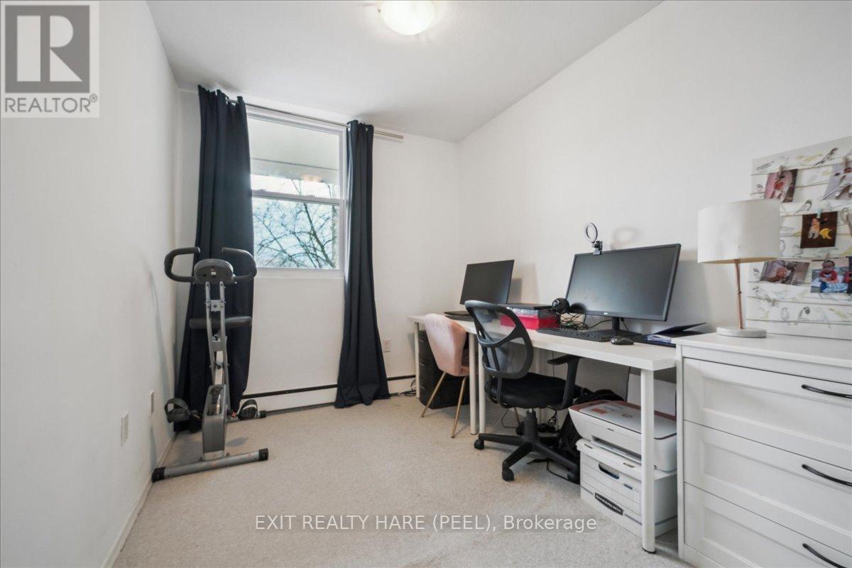 222 - 350 Quigley Road Ne, Hamilton (Vincent), Ontario  L8K 5N2 - Photo 14 - X12048020