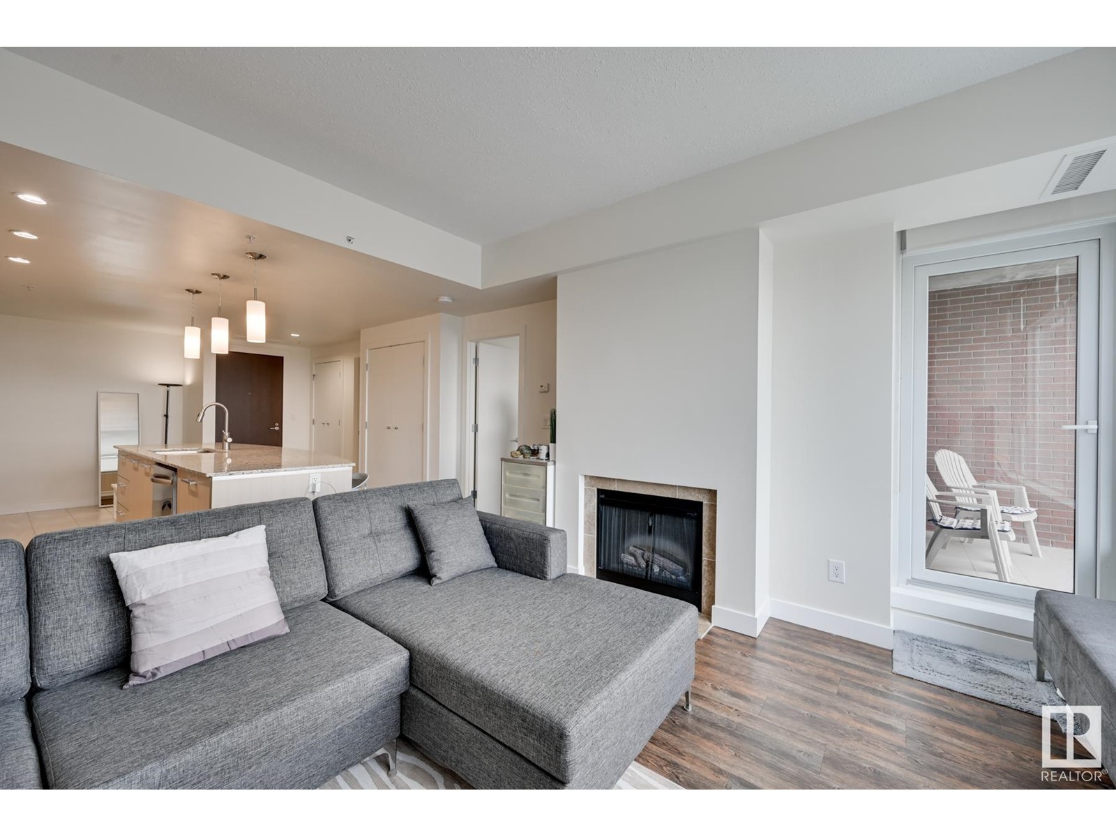 Property at #503 2612 109 ST NW image 3