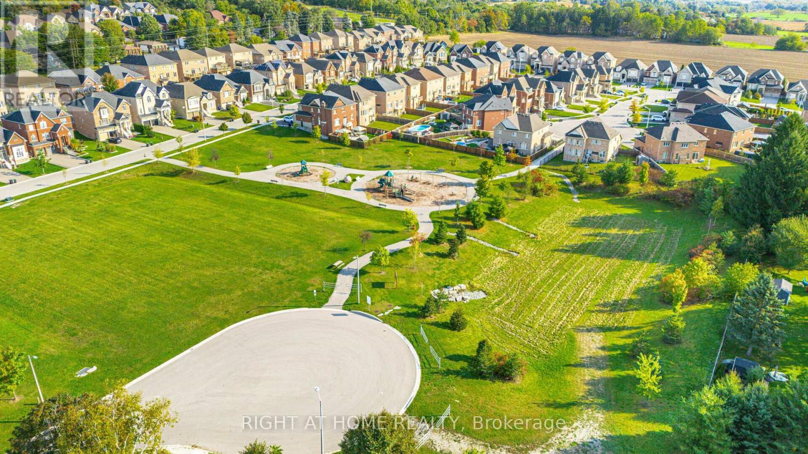 17 Ravenscraig Place, Innisfil, Ontario  L0L 1L0 - Photo 31 - N8443102