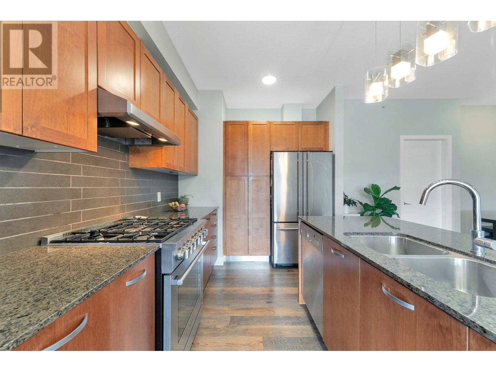 410 5955 Iona Drive, Vancouver, British Columbia  V6T 2L4 - Photo 11 - R2983090