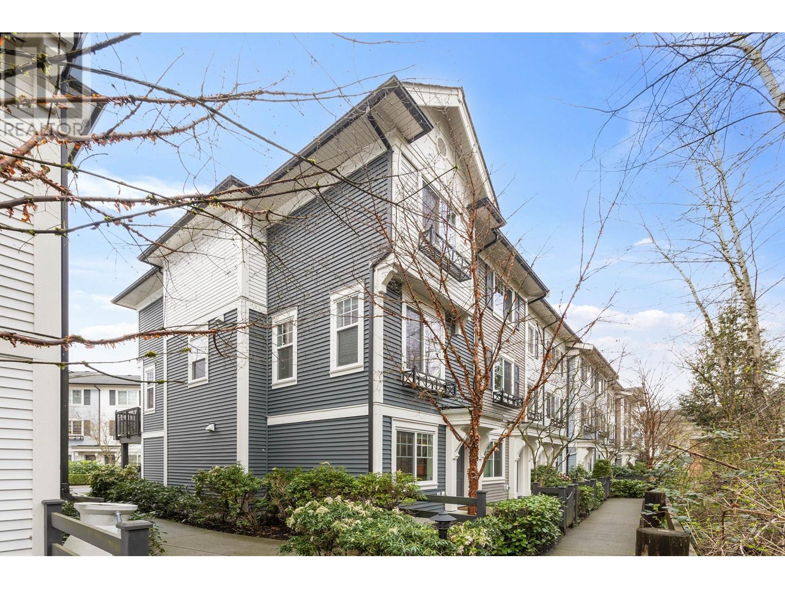 3018 2655 Bedford Street, Port Coquitlam, British Columbia  V3C 0B8 - Photo 2 - R2983105