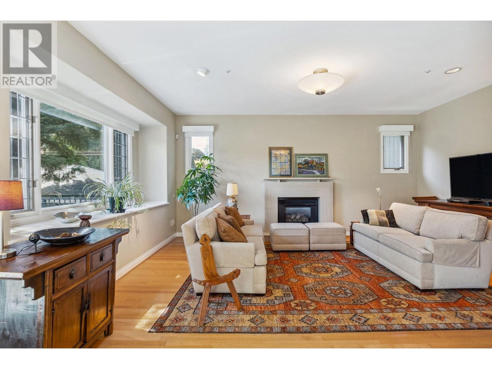 1368 W 58th Avenue, Vancouver, British Columbia  V6P 1W2 - Photo 10 - R2983126