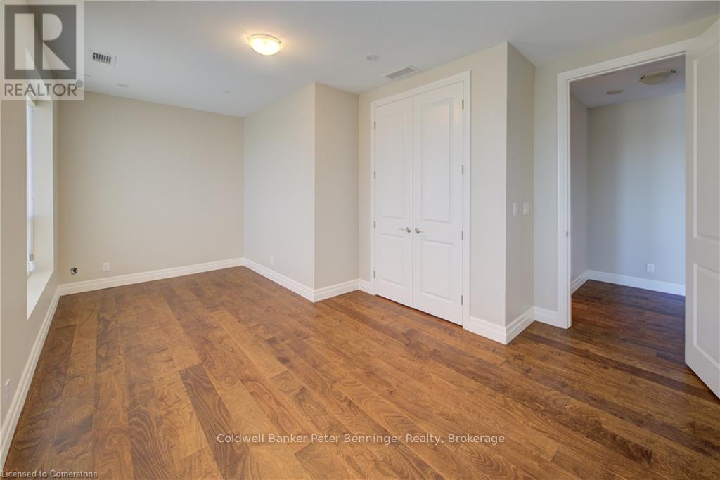 903 - 223 Erb Street W, Waterloo, Ontario  N2L 0B3 - Photo 31 - X12048183