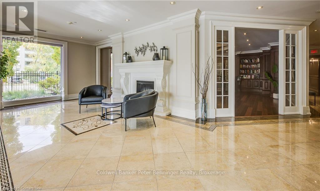 903 - 223 Erb Street W, Waterloo, Ontario  N2L 0B3 - Photo 6 - X12048183