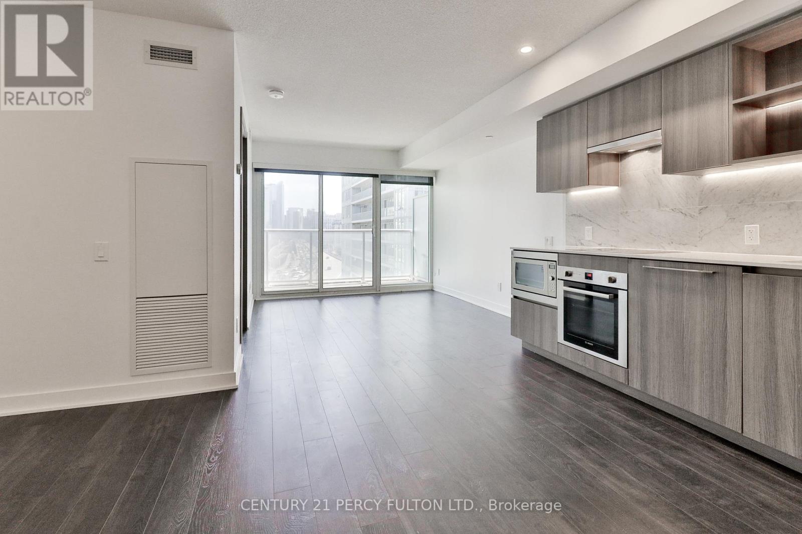1107 - 19 Bathurst Street, Toronto, Ontario  M5V 0N2 - Photo 3 - C12048195