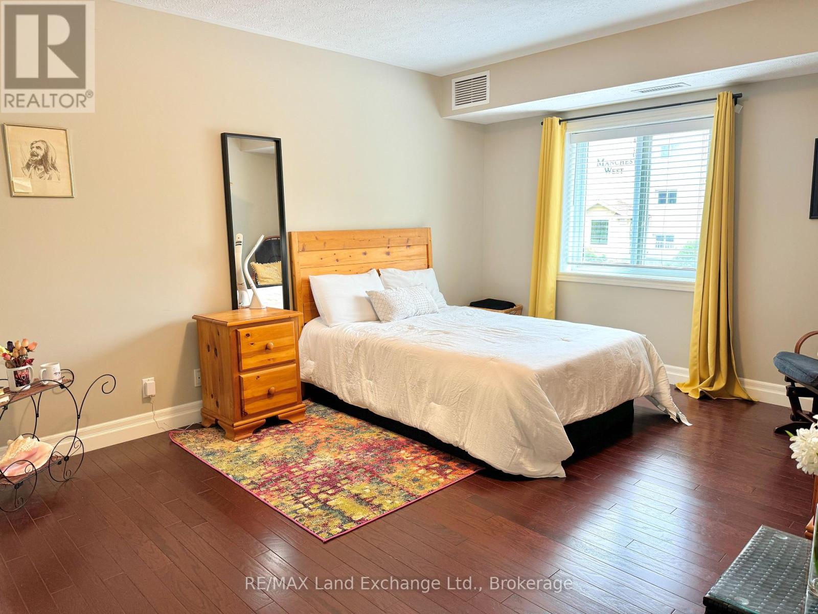 203 - 221 Adelaide Street, Saugeen Shores, Ontario  N0H 2L0 - Photo 10 - X12009857