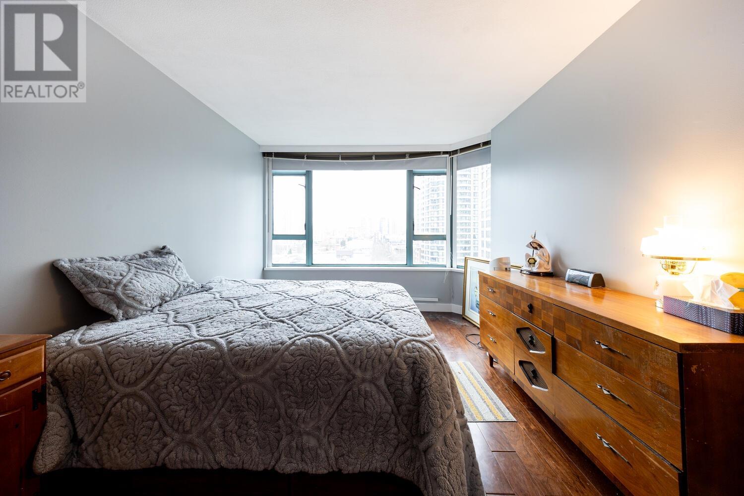 703 888 Hamilton Street, Vancouver, British Columbia  V6B 5W4 - Photo 2 - R2983016
