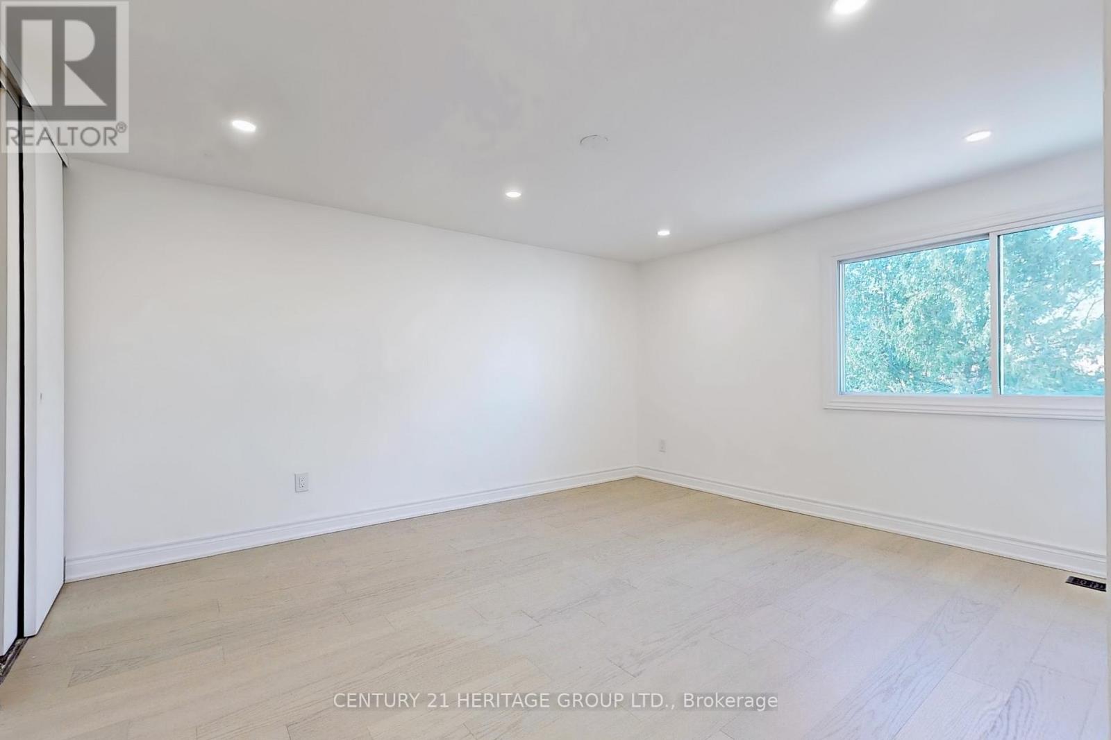 238 William Roe Boulevard, Newmarket, Ontario  L3Y 1B5 - Photo 15 - N12048170