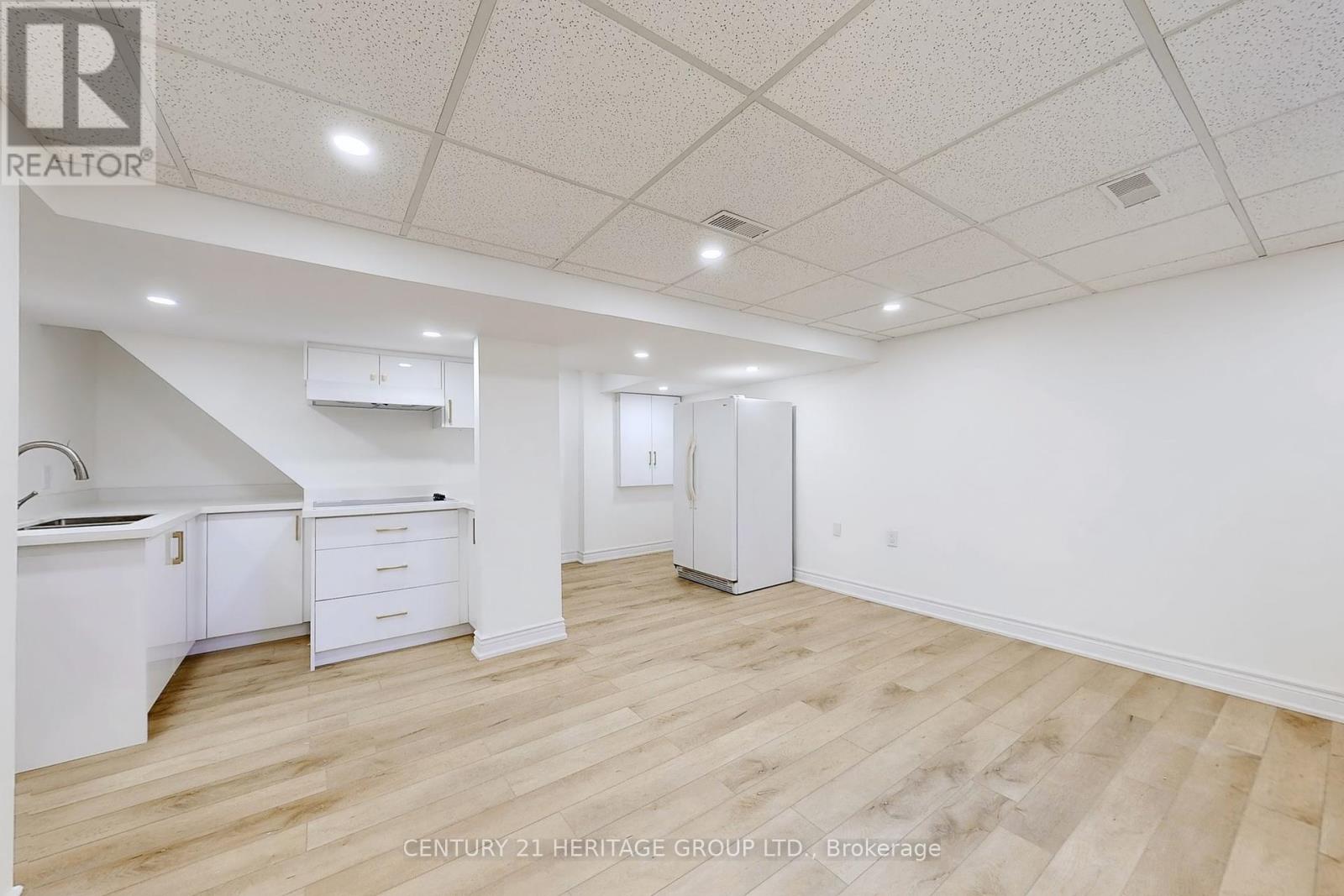 238 William Roe Boulevard, Newmarket, Ontario  L3Y 1B5 - Photo 27 - N12048170