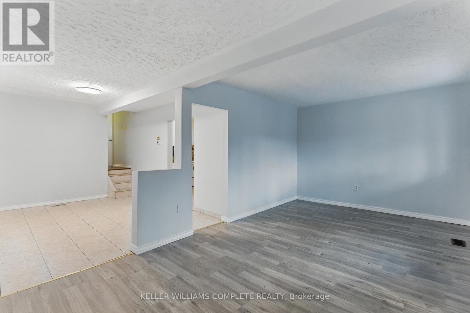 57 Beechwood Avenue, Hamilton (Beasley), Ontario  L8L 2S5 - Photo 12 - X12048197