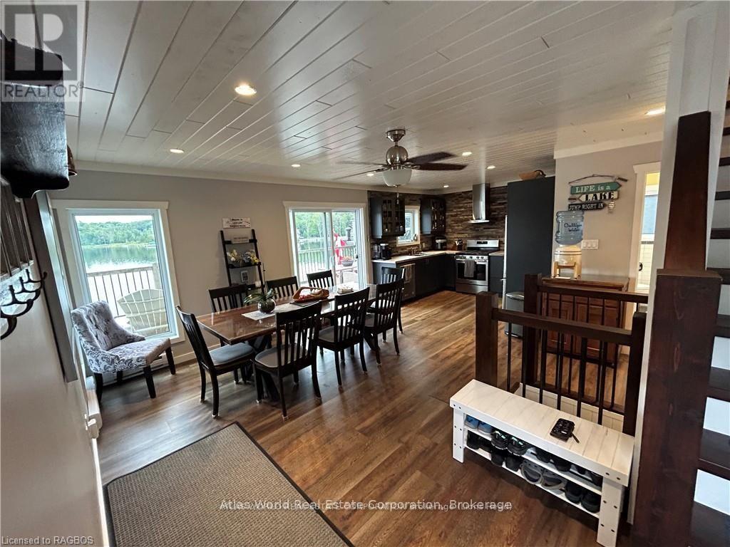 38 North Shore Road, Northern Bruce Peninsula, Ontario  N0H 1W0 - Photo 15 - X12048210
