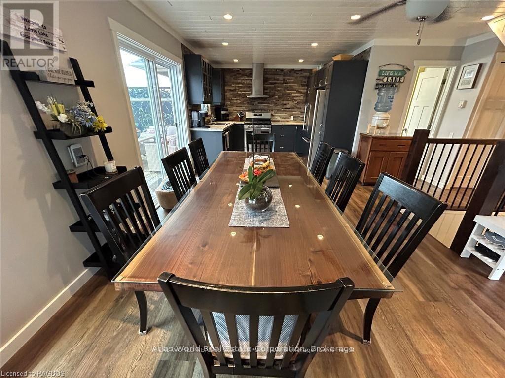 38 North Shore Road, Northern Bruce Peninsula, Ontario  N0H 1W0 - Photo 16 - X12048210