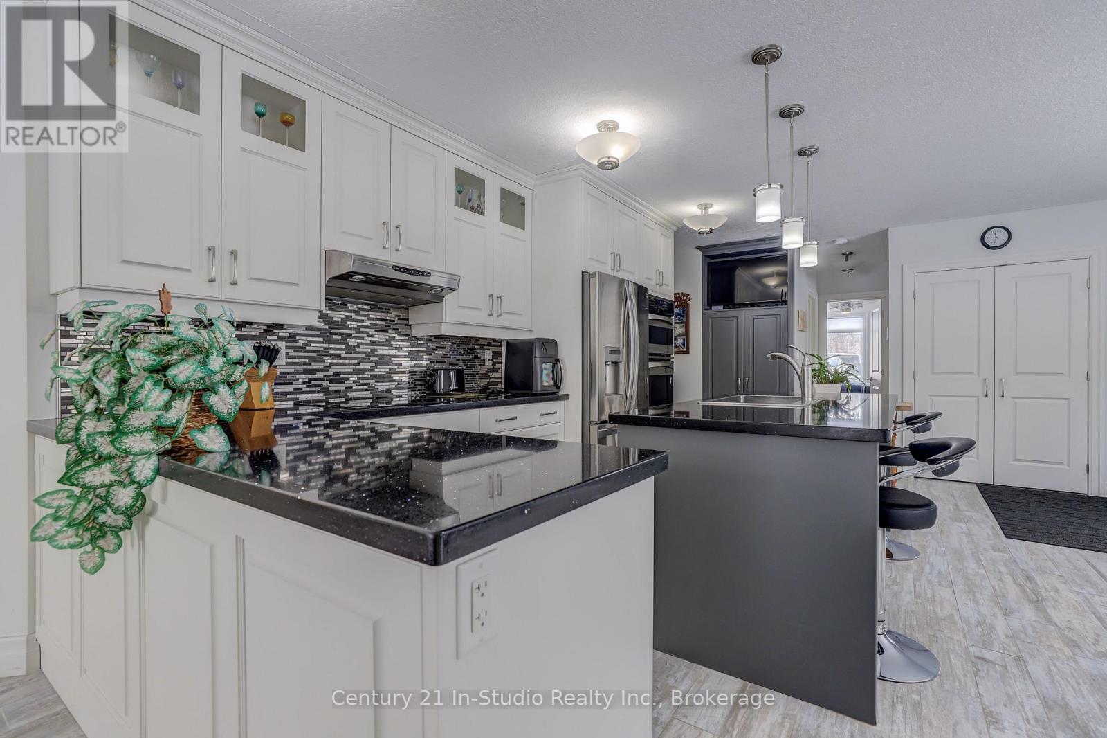 636354 Euphrasia-Holland Townline, Chatsworth, Ontario  N0H 1R0 - Photo 19 - X12048287