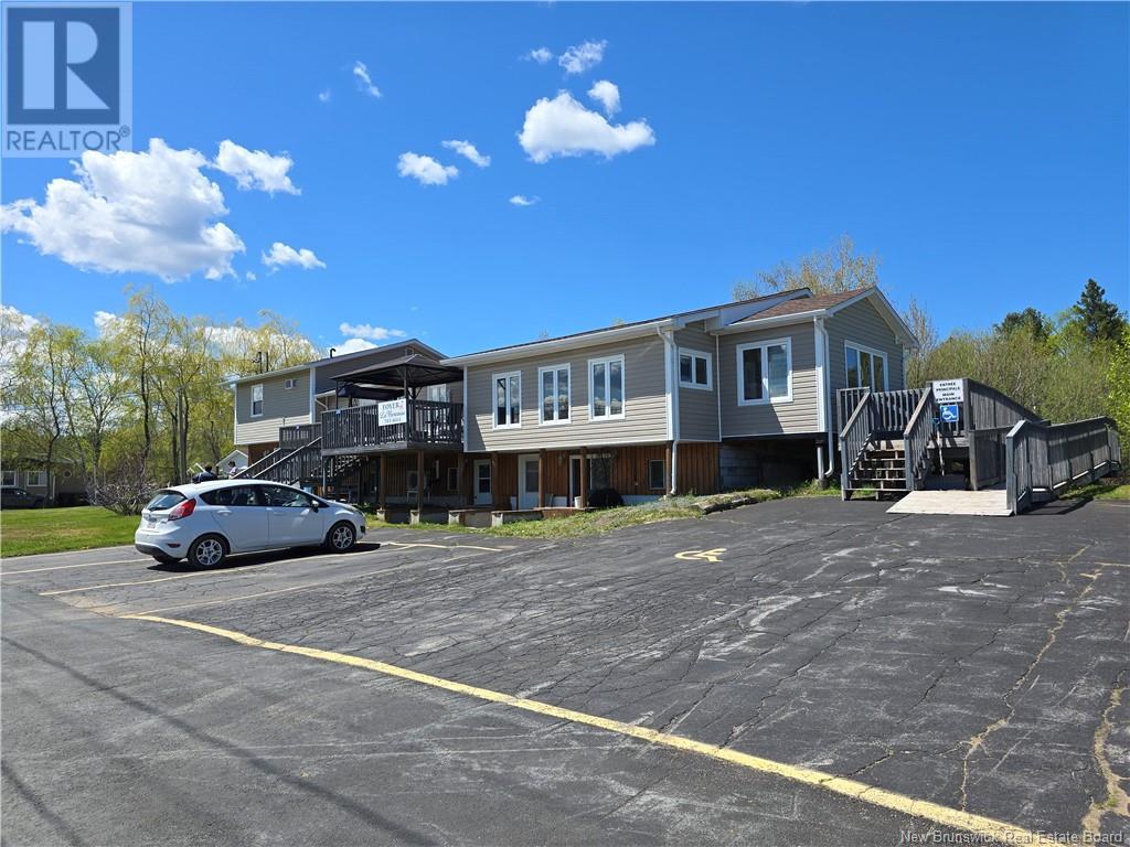 30 Laplante, Petit-Rocher, New Brunswick  E8J 1Z4 - Photo 2 - NB115025