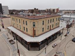 Property: 383 Eveline Street, Selkirk, Manitoba