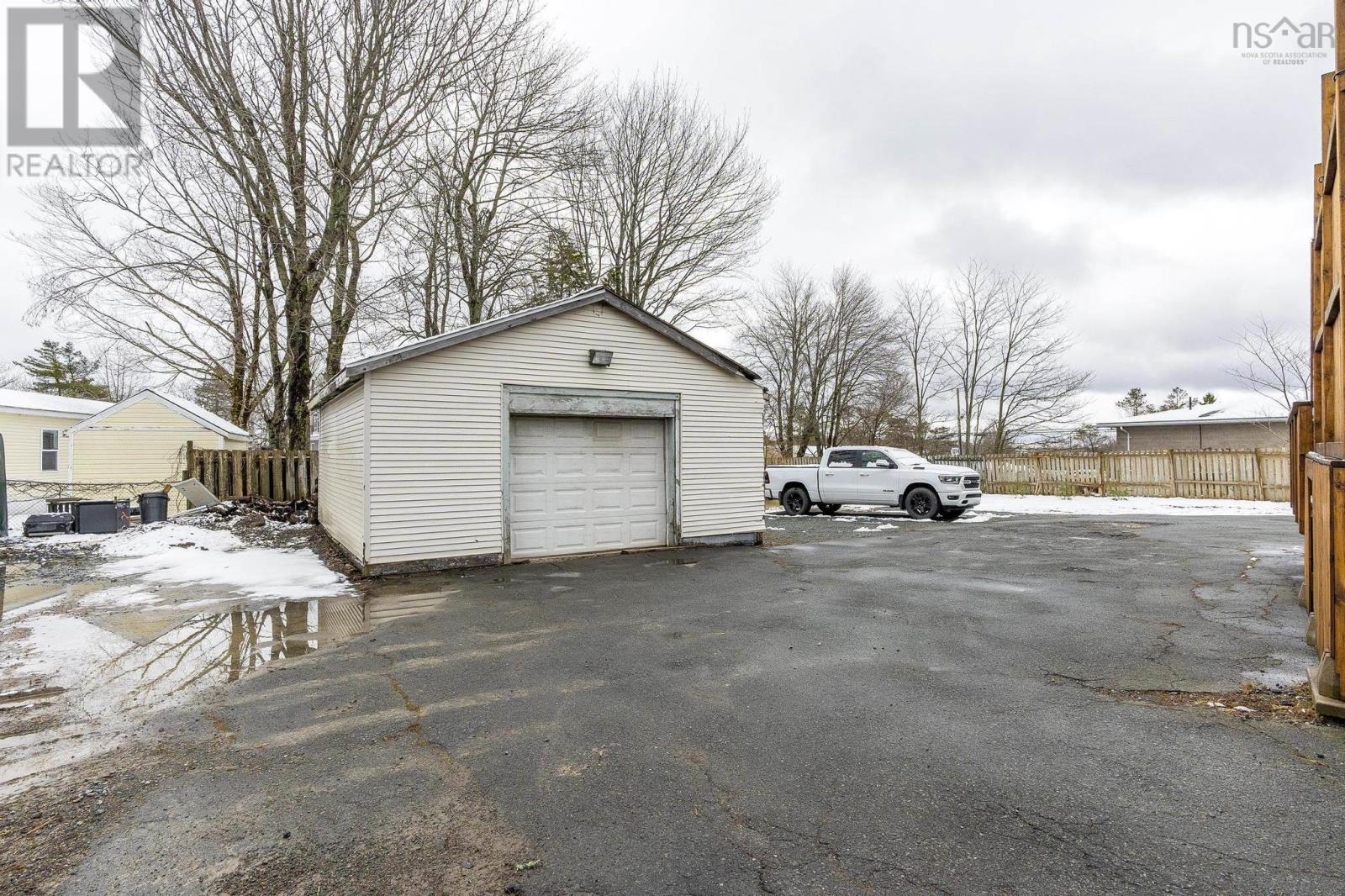 365 Beaver Bank Road, Beaver Bank, Nova Scotia  B4E 1K3 - Photo 44 - 202506146