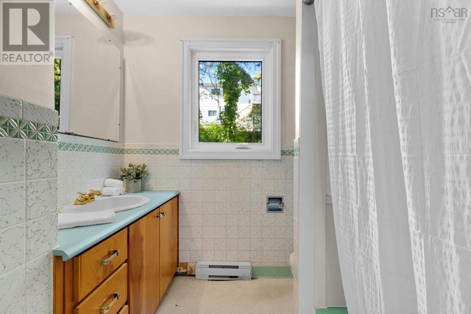 13 Dowell Drive, Halifax, Nova Scotia  B3M 2M2 - Photo 30 - 202506152