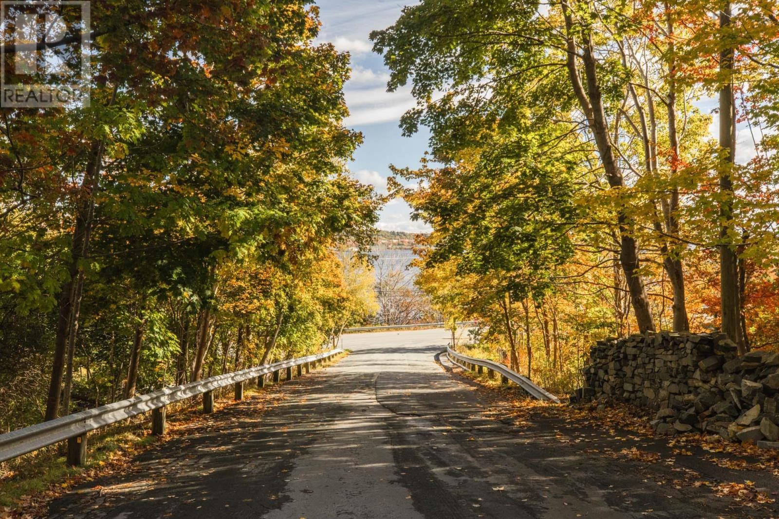 13 Dowell Drive, Halifax, Nova Scotia  B3M 2M2 - Photo 50 - 202506152