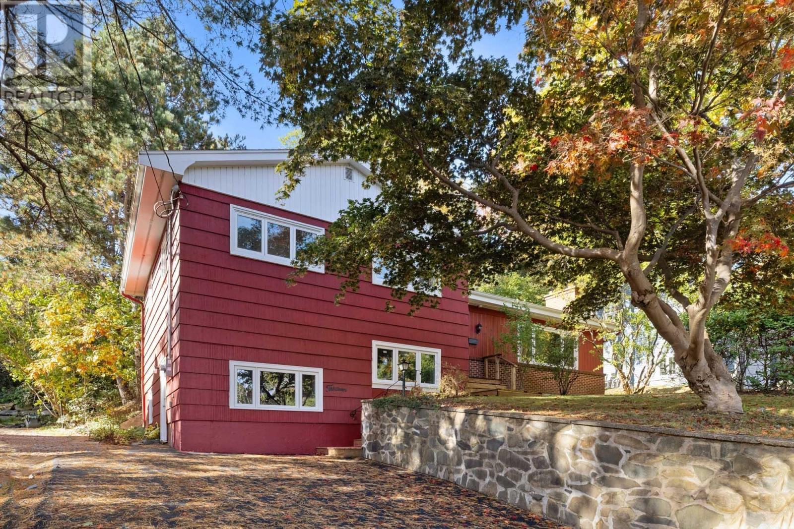 13 Dowell Drive, Halifax, Nova Scotia  B3M 2M2 - Photo 9 - 202506152