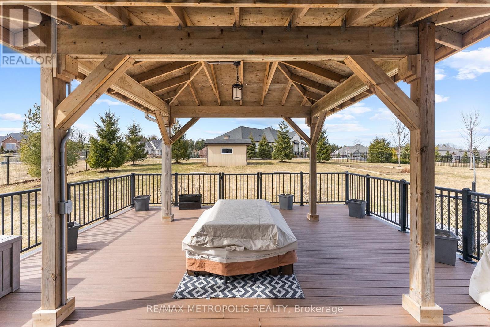 8 Nature's Landing Drive, East Garafraxa, Ontario  L9W 6T8 - Photo 34 - X12048276