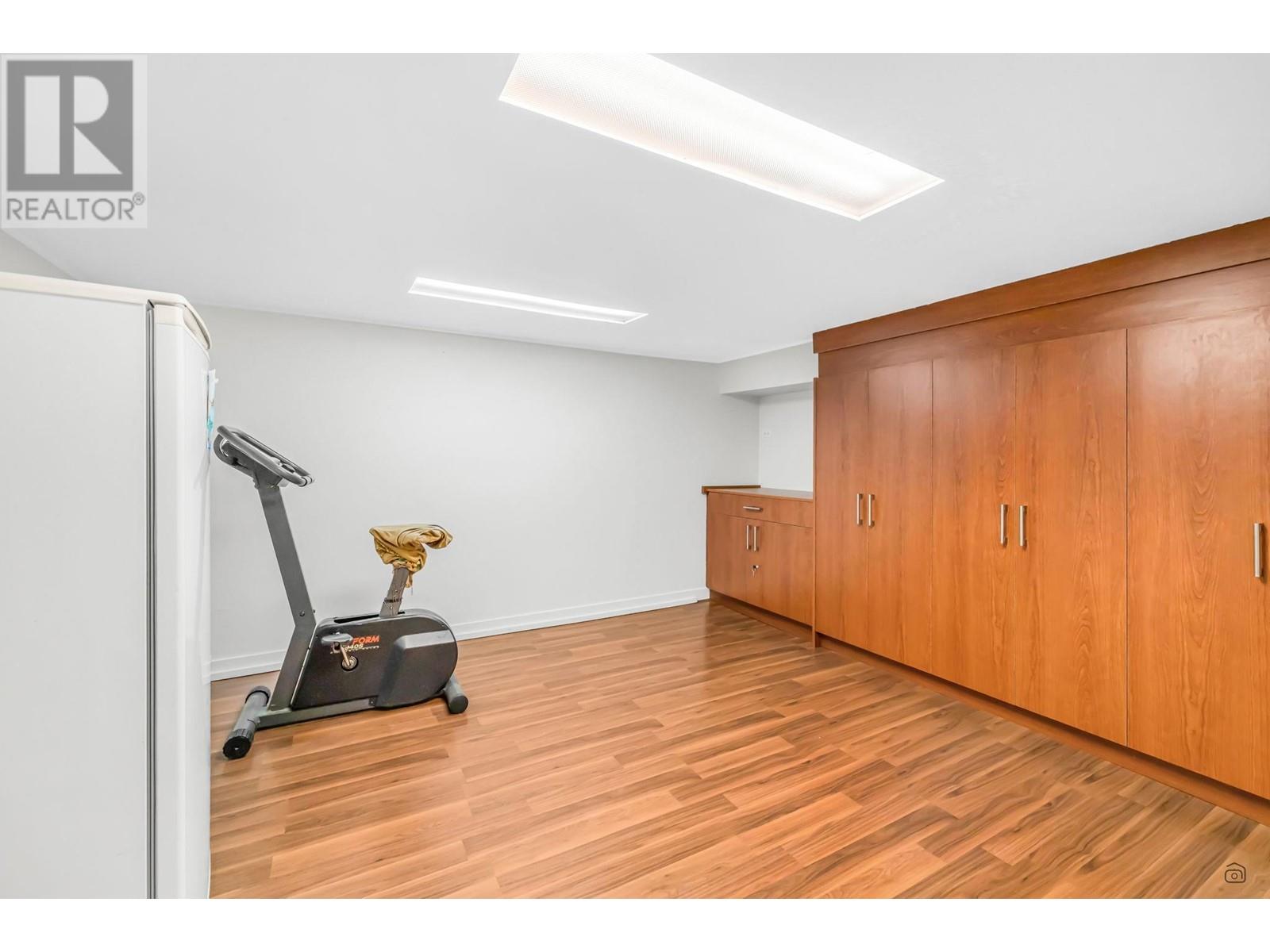 7996 Prince Edward Street, Vancouver, British Columbia  V5X 3R6 - Photo 29 - R2968224