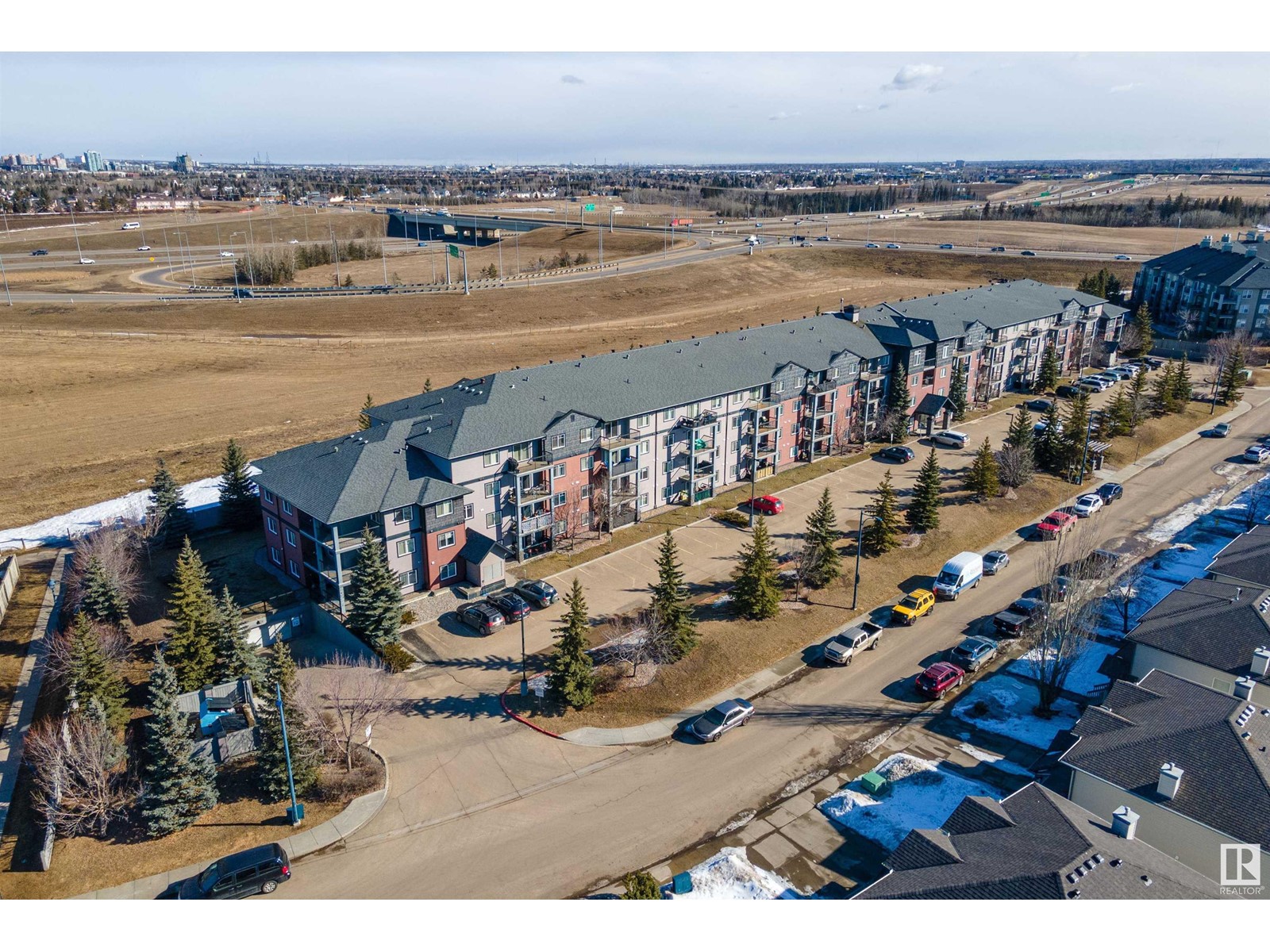 #205 646 MCALLISTER LO SW, edmonton, Alberta