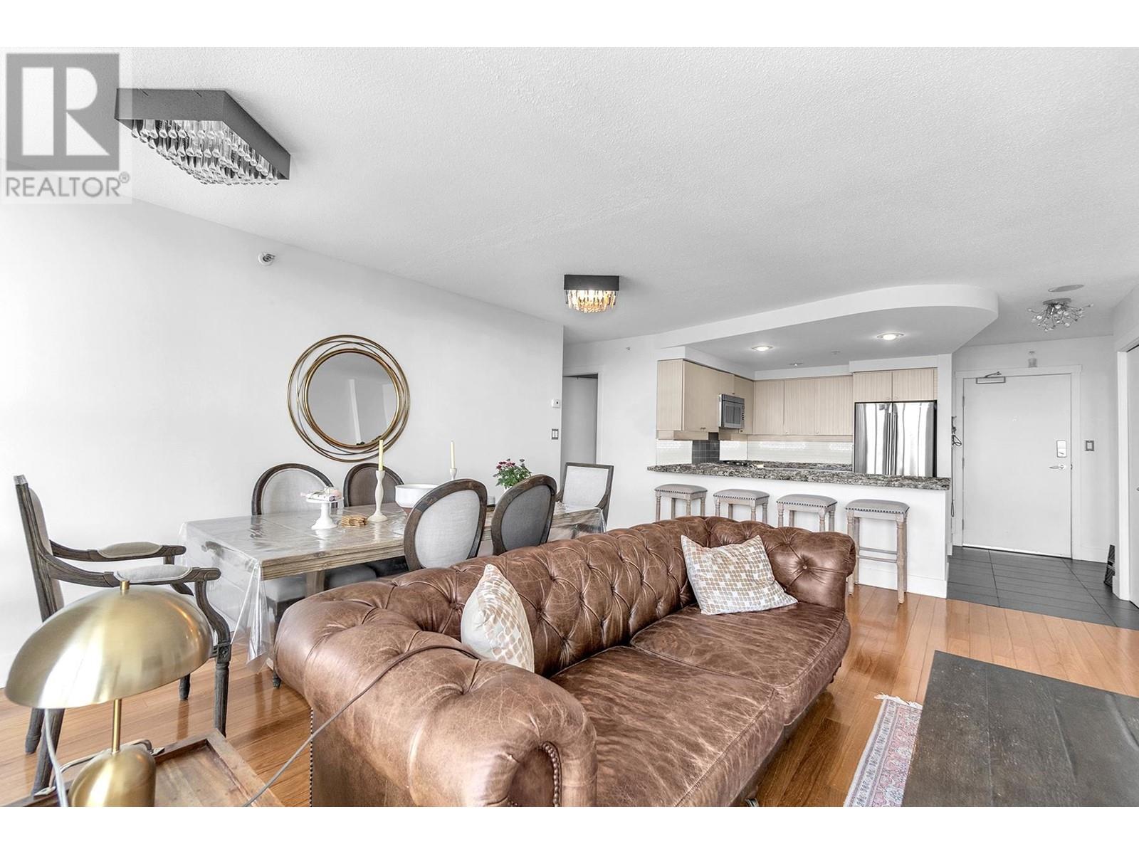 Listing Picture 6 of 32 : 3005 1009 EXPO BOULEVARD, Vancouver / 溫哥華 - 魯藝地產 Yvonne Lu Group - MLS Medallion Club Member