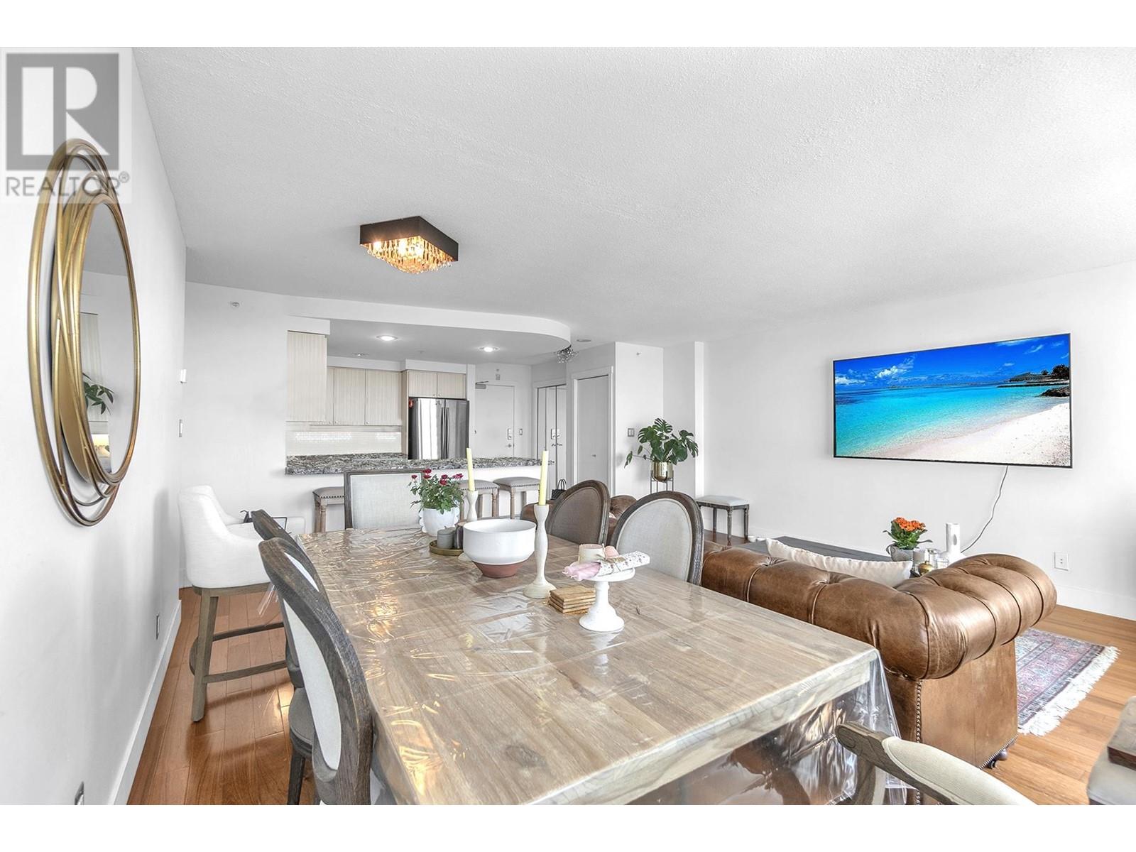 Listing Picture 12 of 32 : 3005 1009 EXPO BOULEVARD, Vancouver / 溫哥華 - 魯藝地產 Yvonne Lu Group - MLS Medallion Club Member