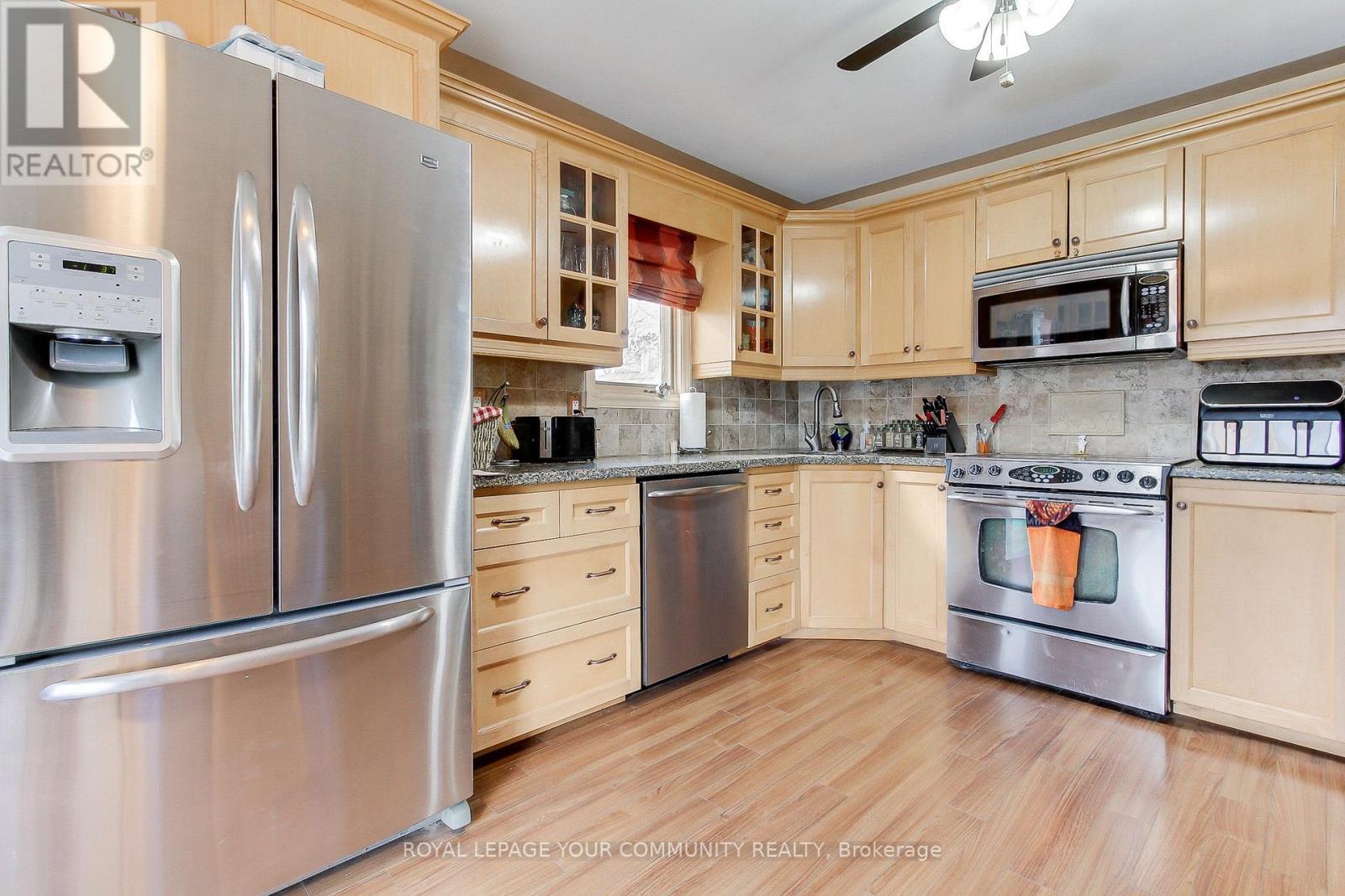 145 Wesley Street, Newmarket, Ontario  L3Y 3N9 - Photo 17 - N12048359
